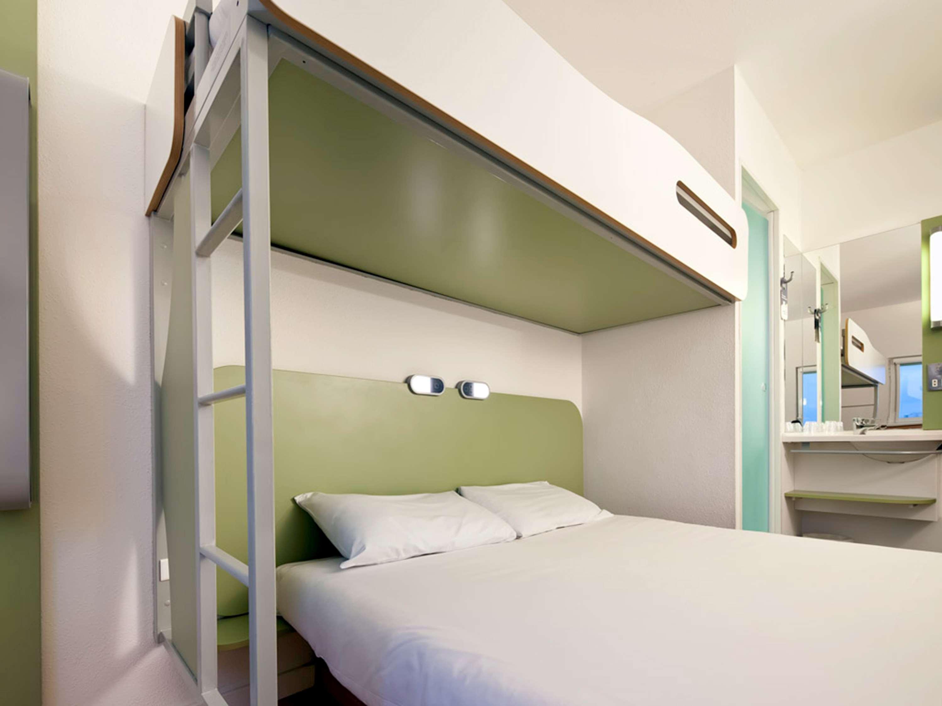 Ibis Budget Портсмът Екстериор снимка