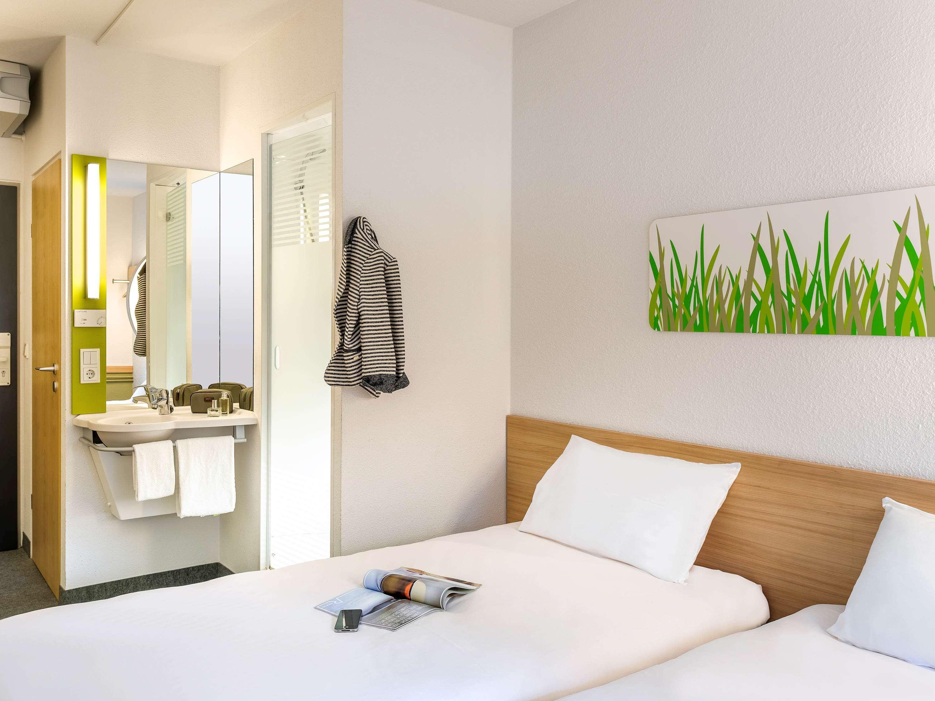 Ibis Budget Портсмът Екстериор снимка